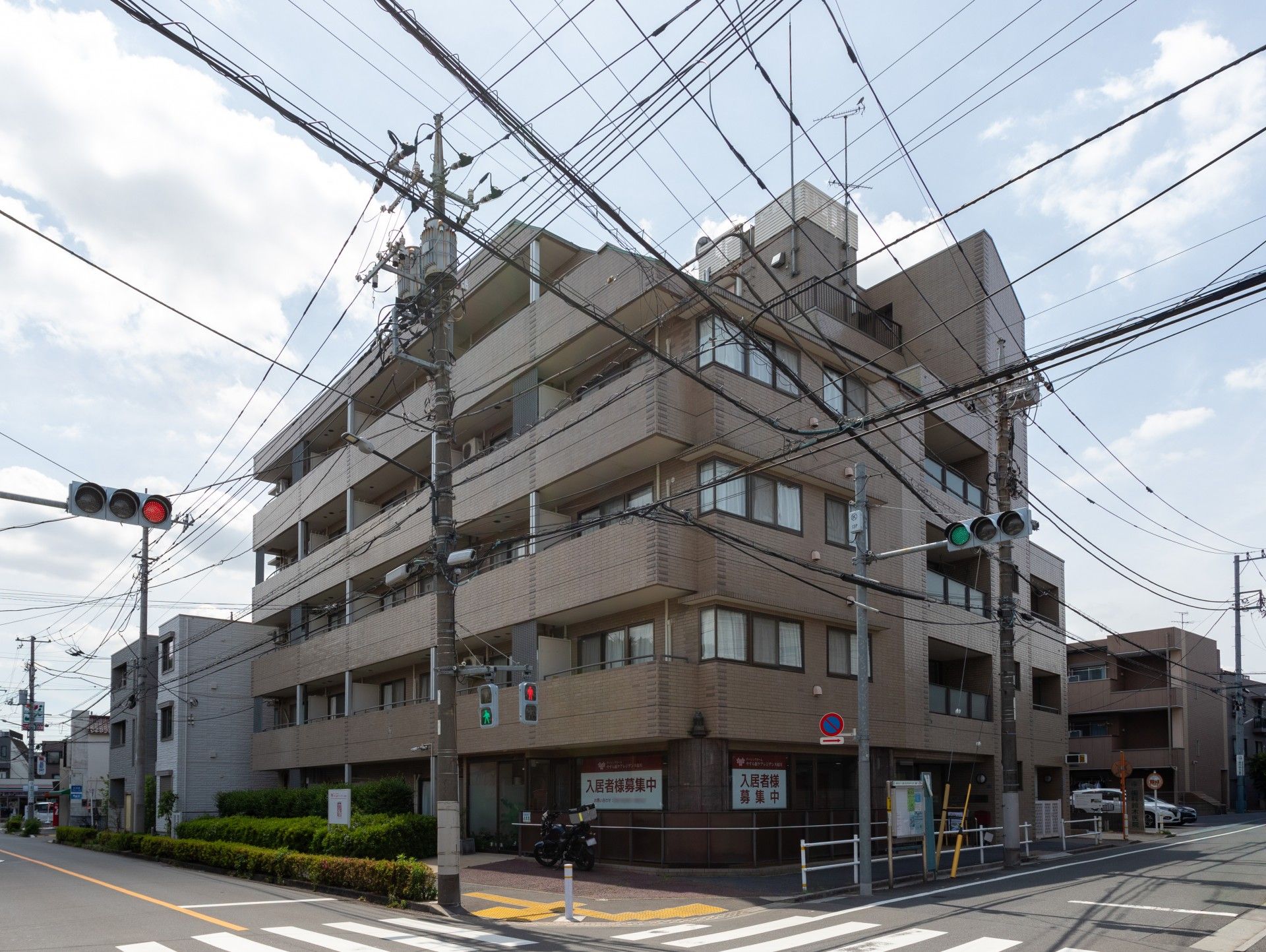 活動歴および当時の関連ビジュアル記録