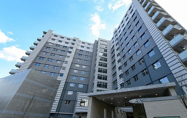 高層建物の外観
