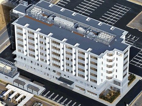 大きな建物の外観