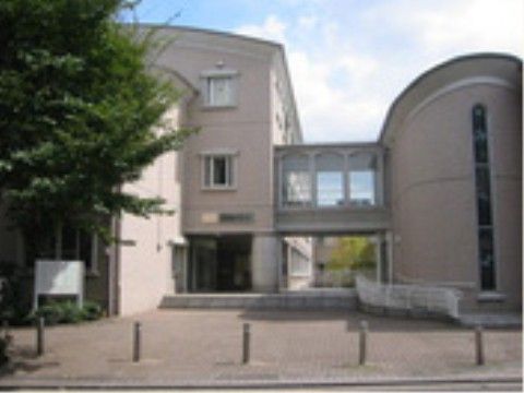 近くに看護専門の短期大学がある。短大生を目にすることも多く、学生との触れ合いや交流の場もあり、若い人からエネルギーをもらうことができる。