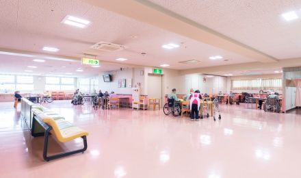広々とした共有スペース