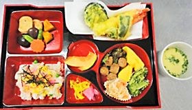 彩り豊かな食事セット