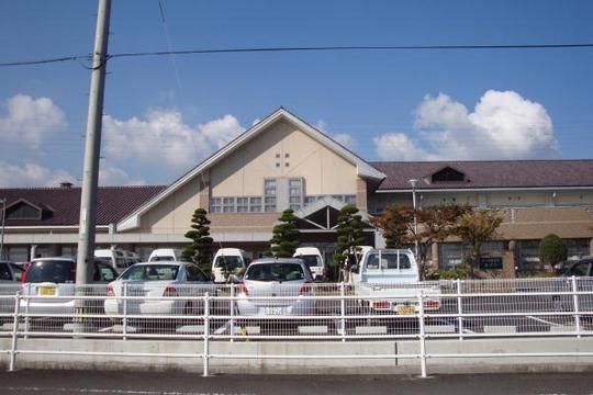 ゆったりとした施設外観