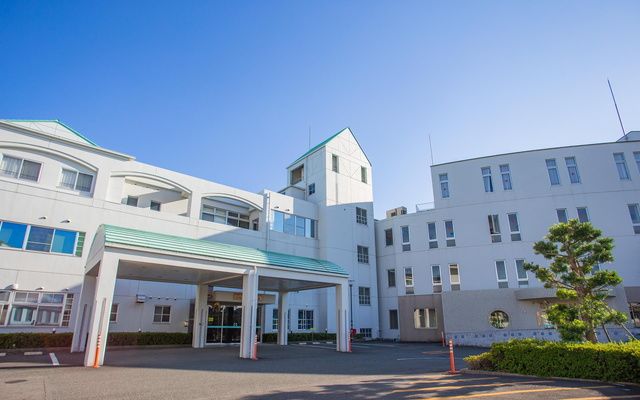 広々とした施設の入口