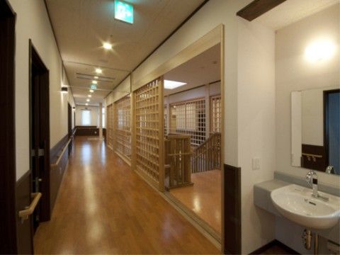 段差のない廊下