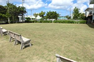 広々とした屋外休憩所