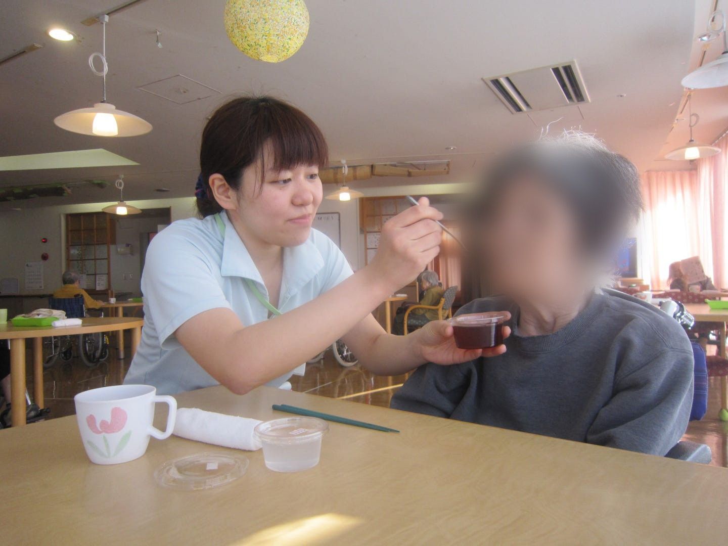 食事介助の様子